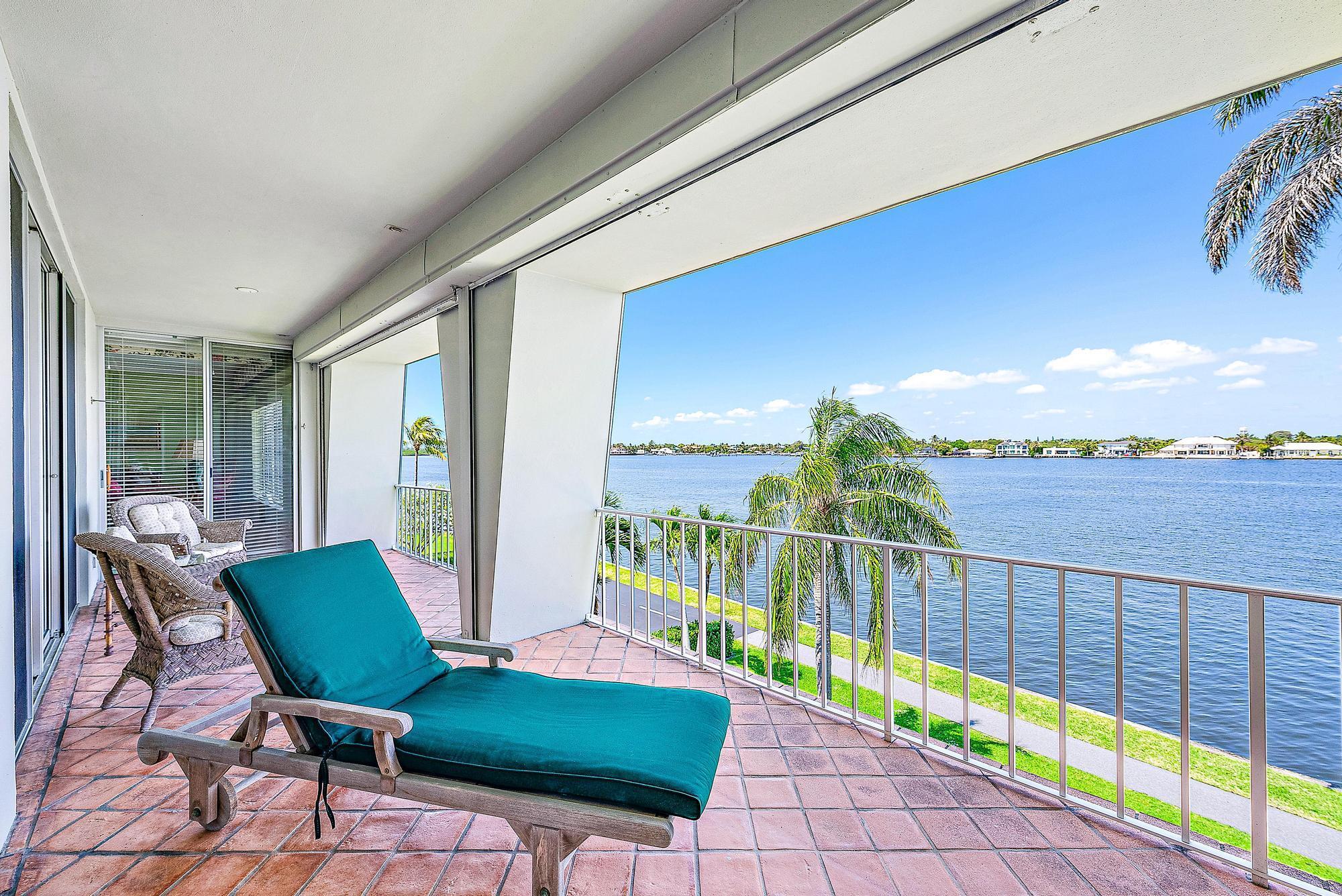 2160 Ibis Isle Road 9 Property Photo 2