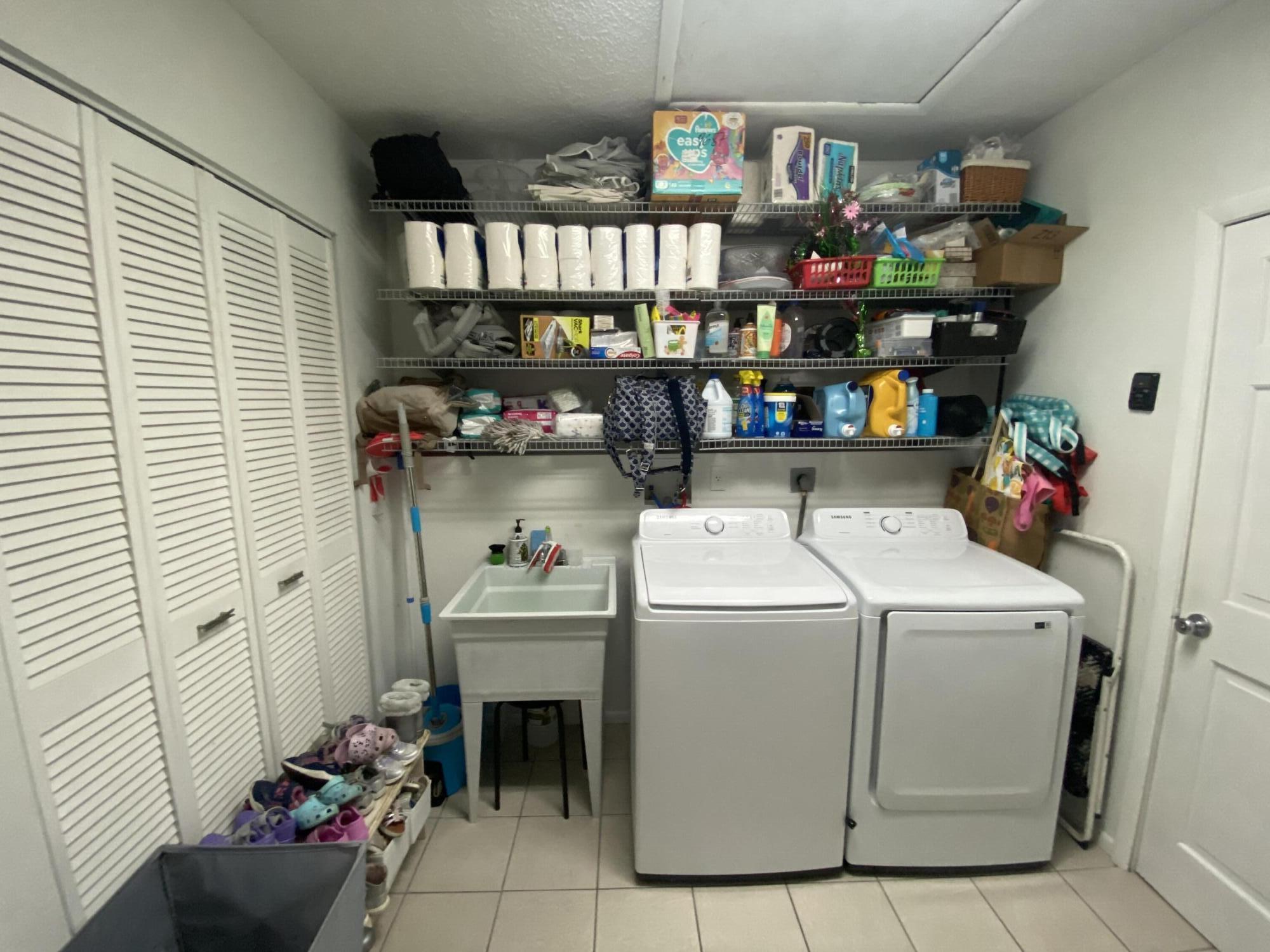 9687 Erica Court Property Photo 17