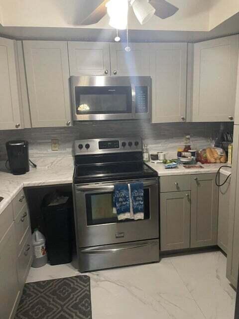 6184 Seven Springs Boulevard Property Photo 7
