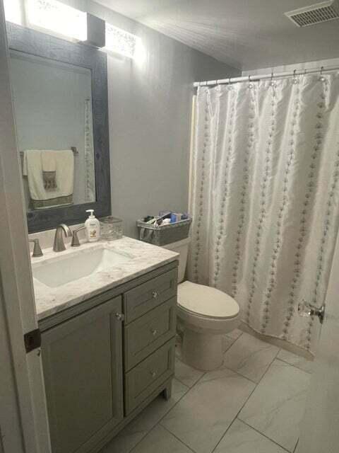 6184 Seven Springs Boulevard Property Photo 16