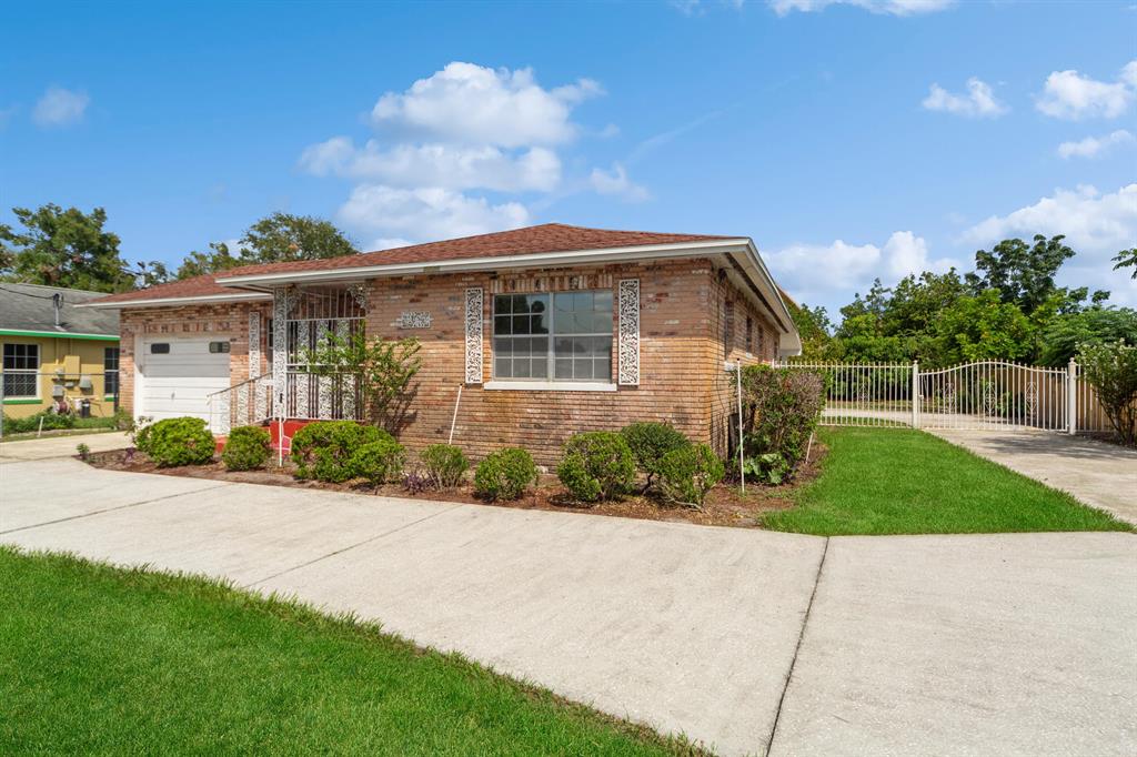 2208 Lucerne Park Rd Road Property Photo