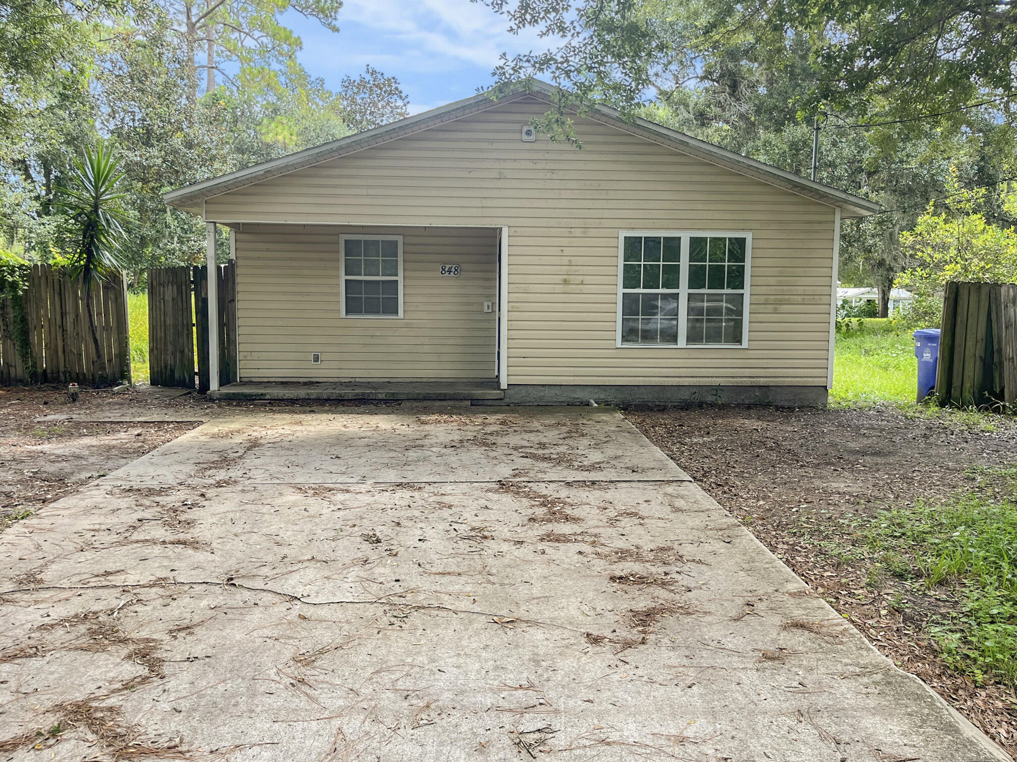 848 Alexander Street Property Photo 1