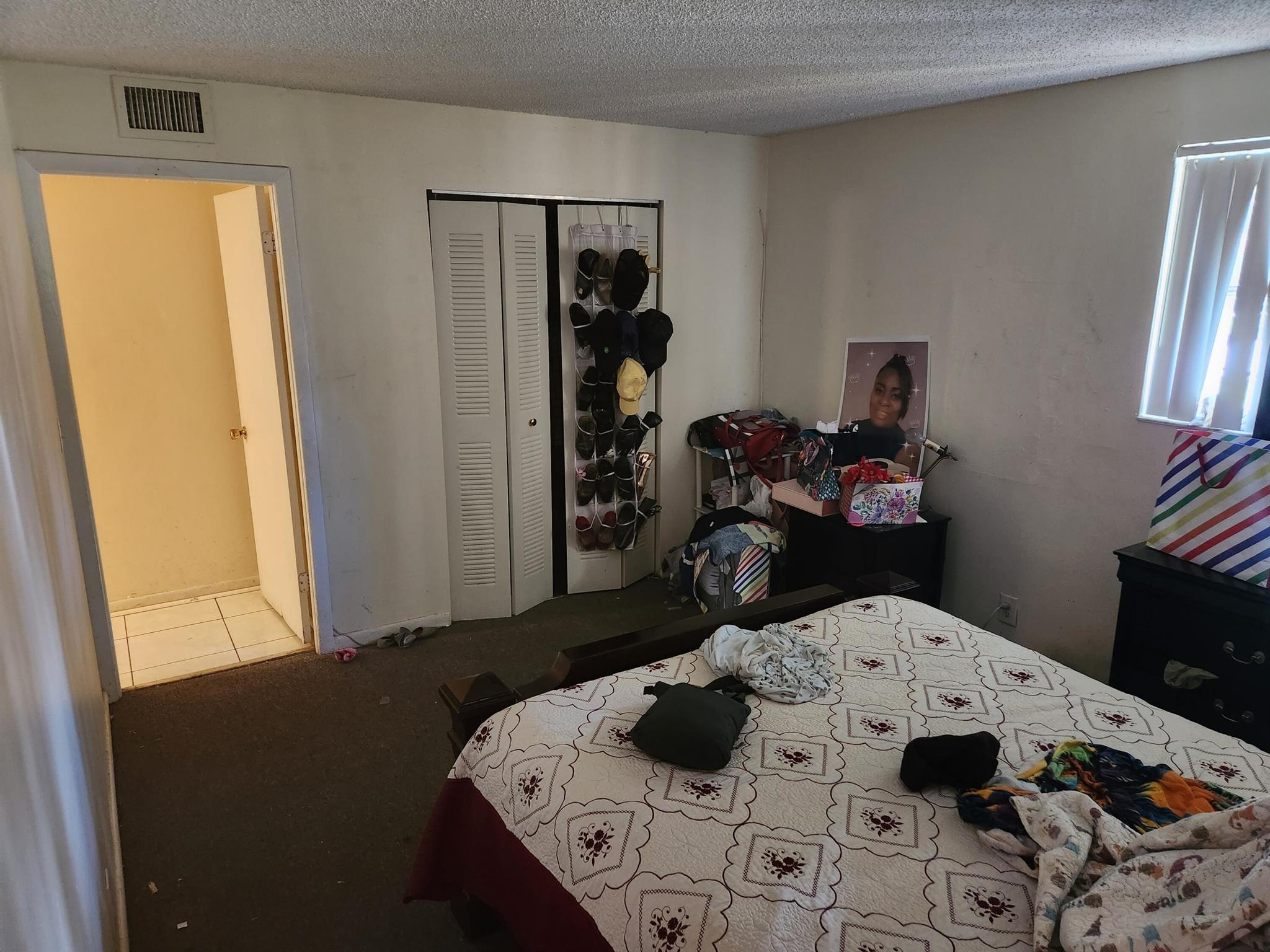 850 E Commercial Boulevard 115b Property Photo 20