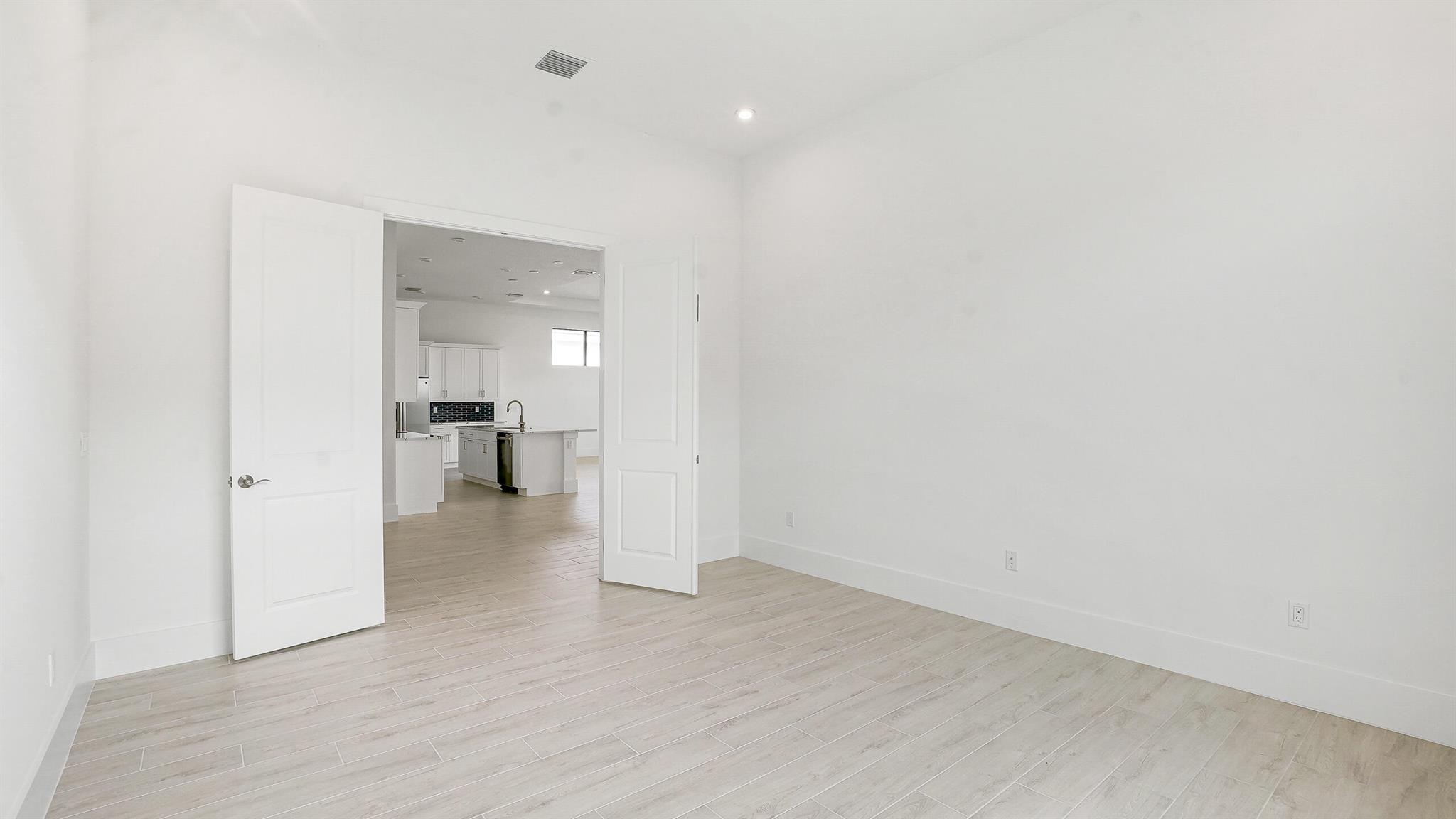9225 Sw Bethpage Way Property Photo 31