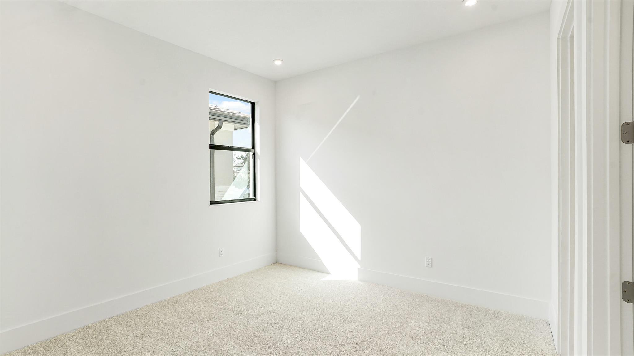 9225 Sw Bethpage Way Property Photo 37