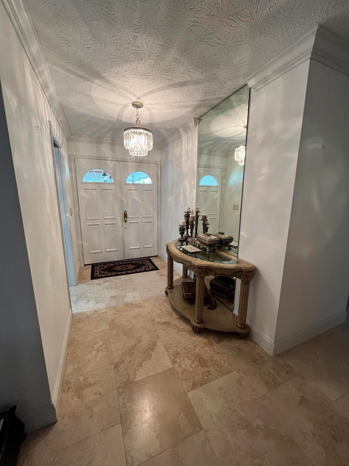 4338 Gator Trace Circle Property Photo 4