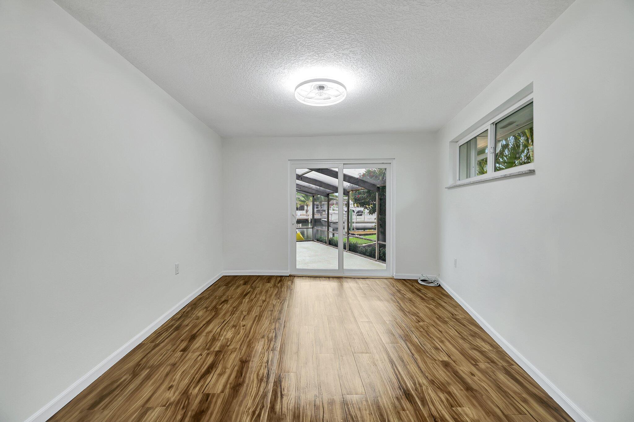 255 Bermuda Beach Drive Property Photo 22