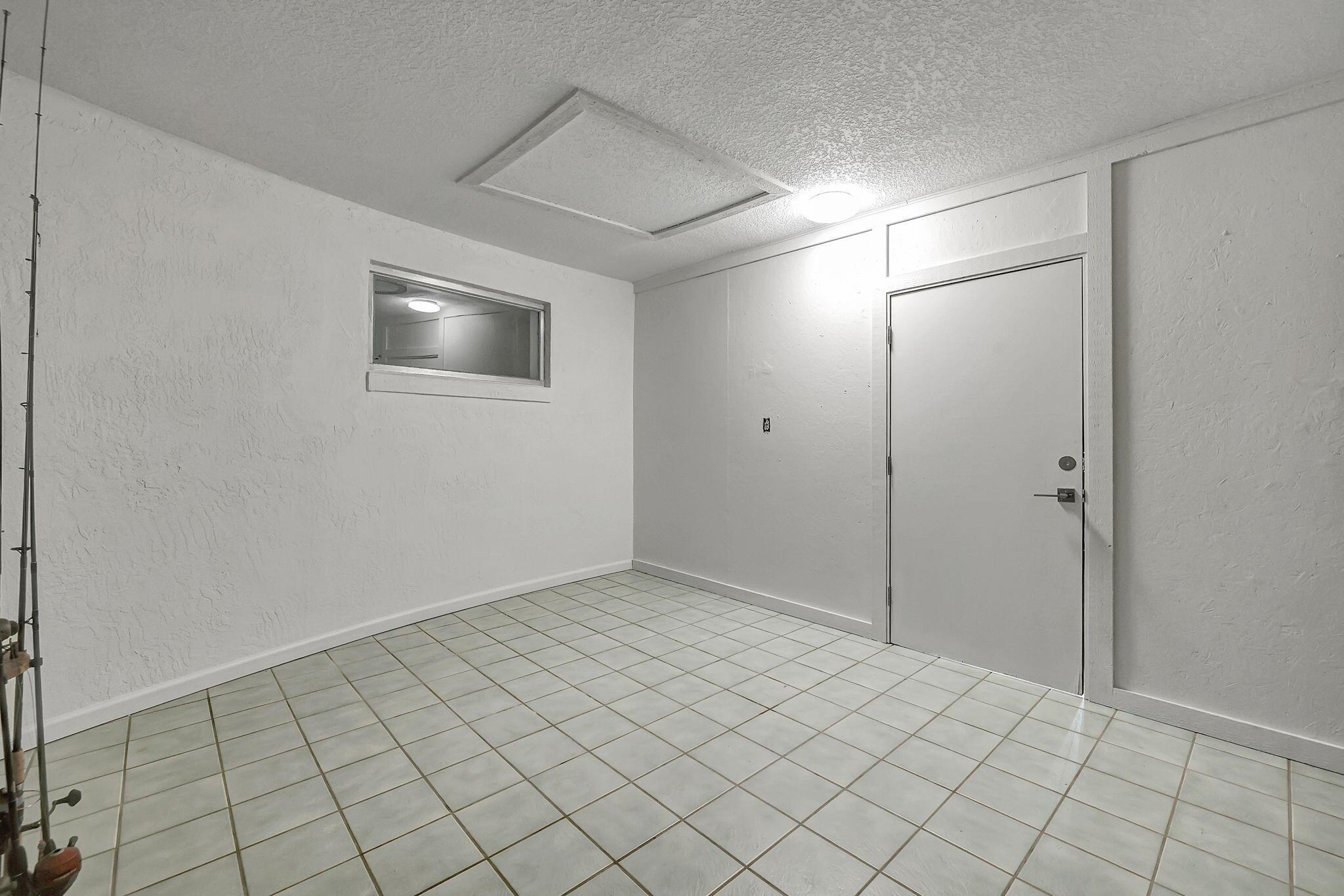 255 Bermuda Beach Drive Property Photo 31
