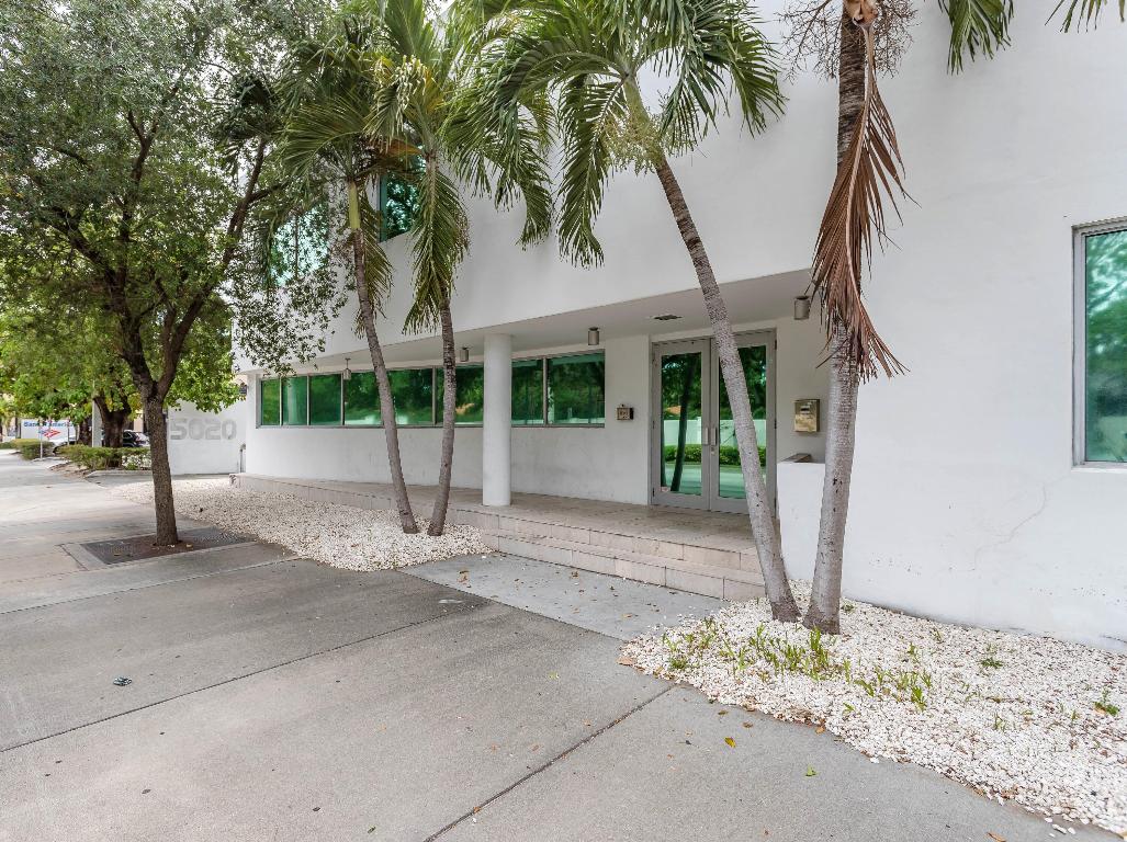 5020 Biscayne Boulevard Property Photo 1