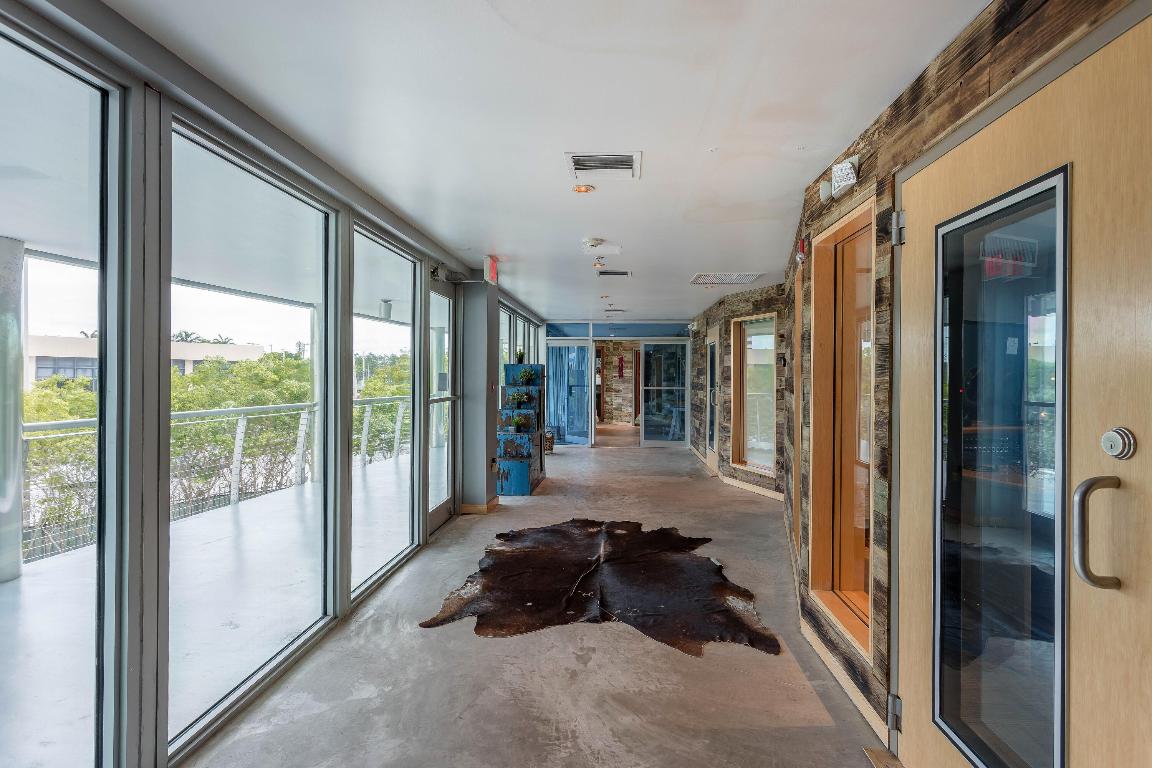 5020 Biscayne Boulevard Property Photo 10