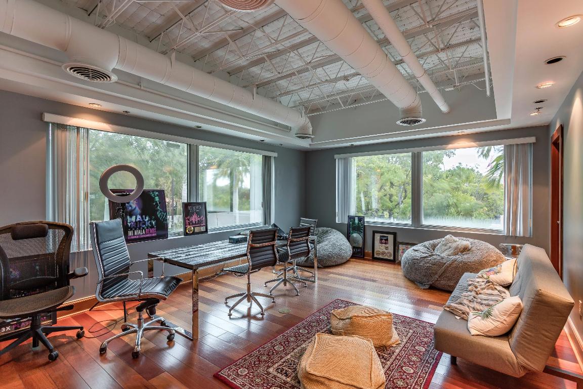 5020 Biscayne Boulevard Property Photo 16