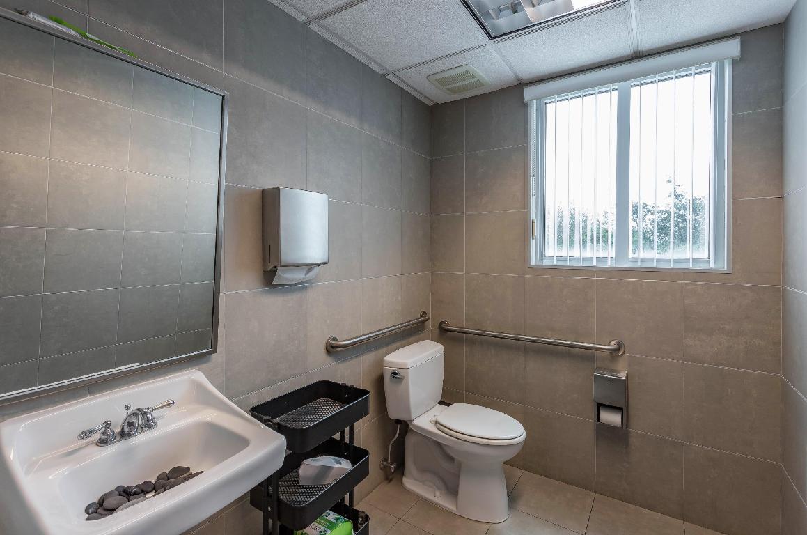 5020 Biscayne Boulevard Property Photo 27