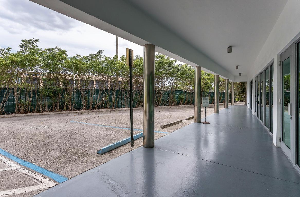 5020 Biscayne Boulevard Property Photo 35