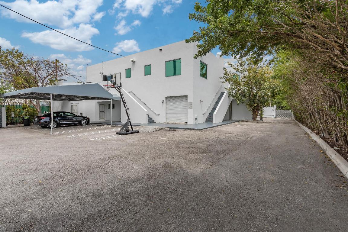 5020 Biscayne Boulevard Property Photo 37