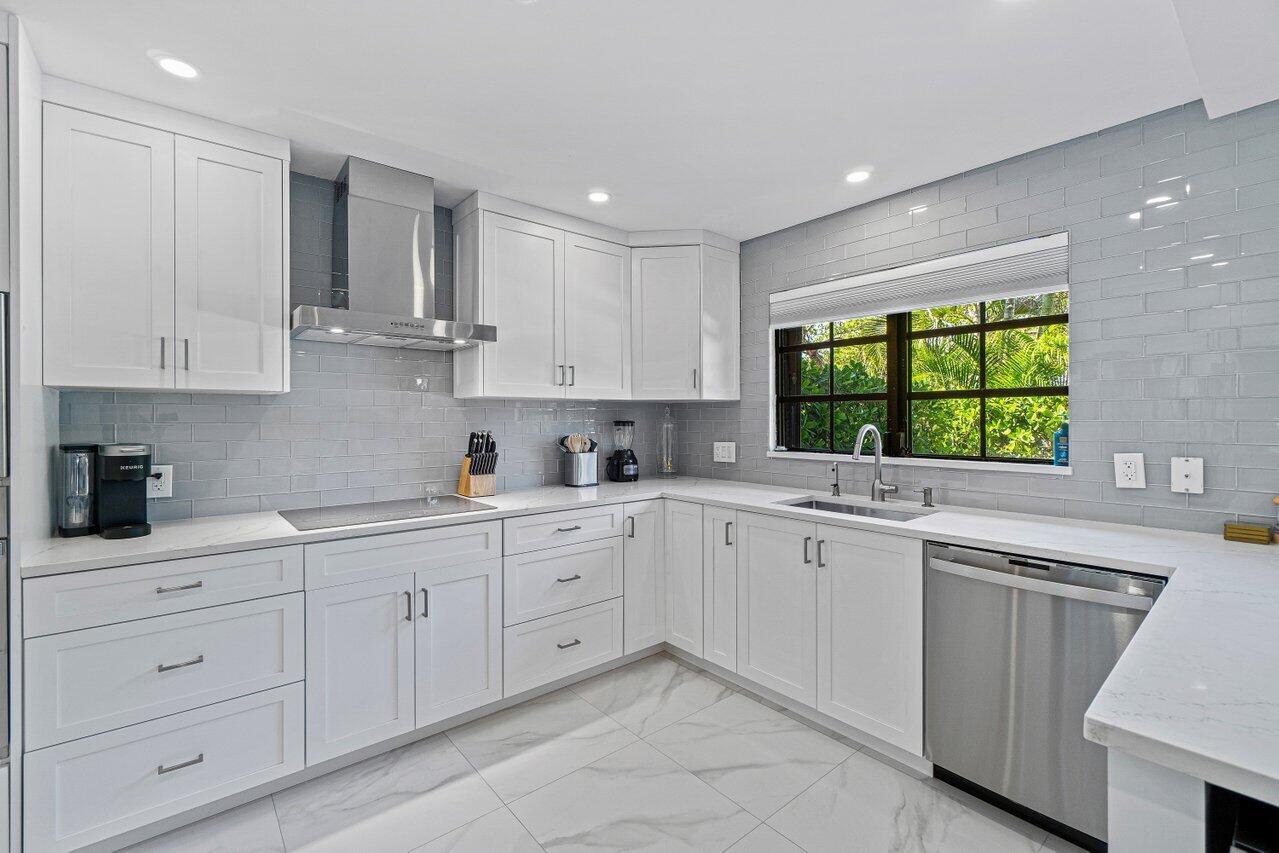 200 S Ocean Boulevard A-105 Property Photo 20