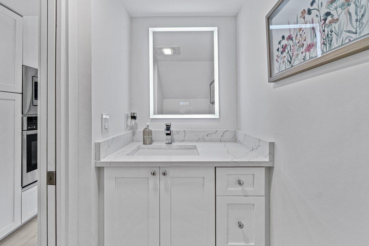 200 S Ocean Boulevard A-105 Property Photo 24