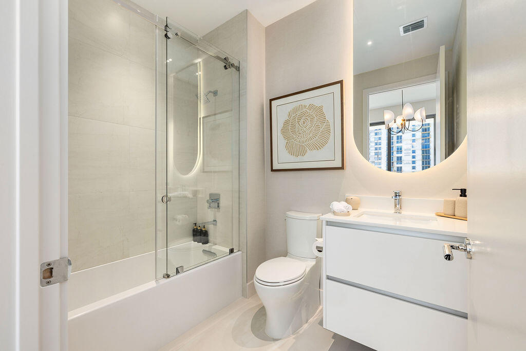 305 Briny Avenue Ph 806 Property Photo 13