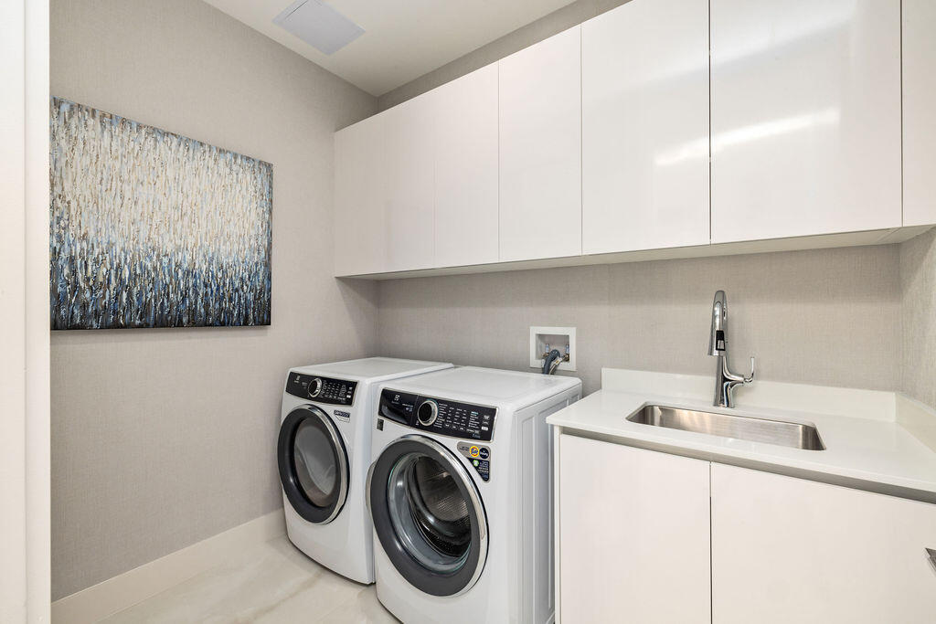 305 Briny Avenue Ph 806 Property Photo 24