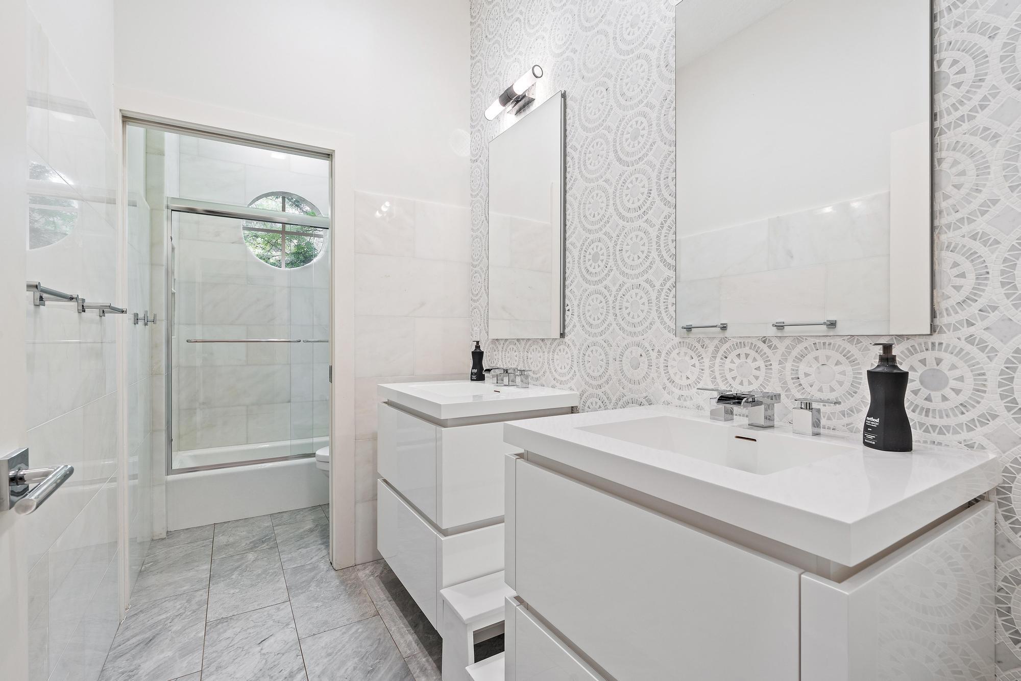 12375 Ridge Road Property Photo 13