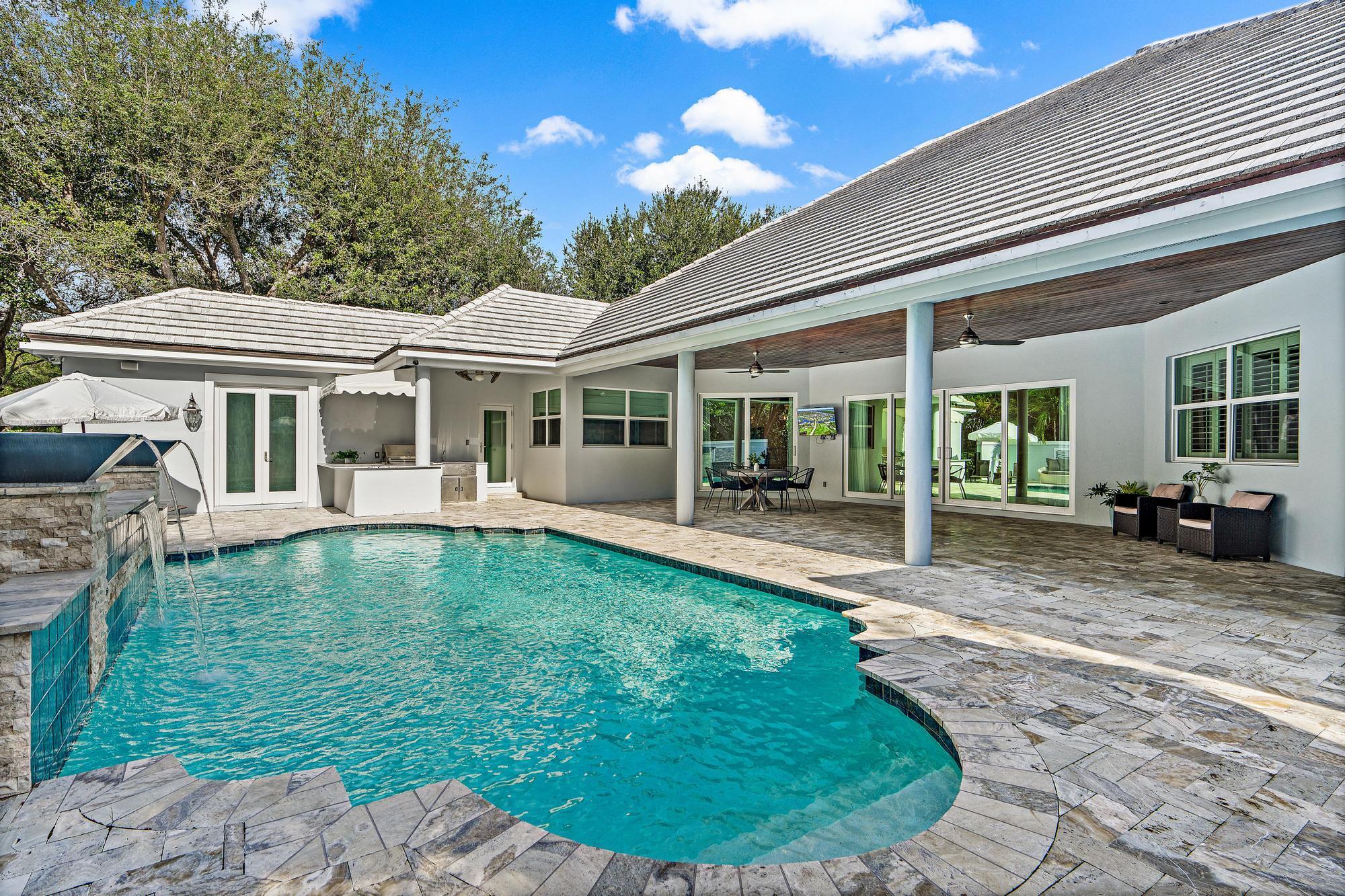 12375 Ridge Road Property Photo 16