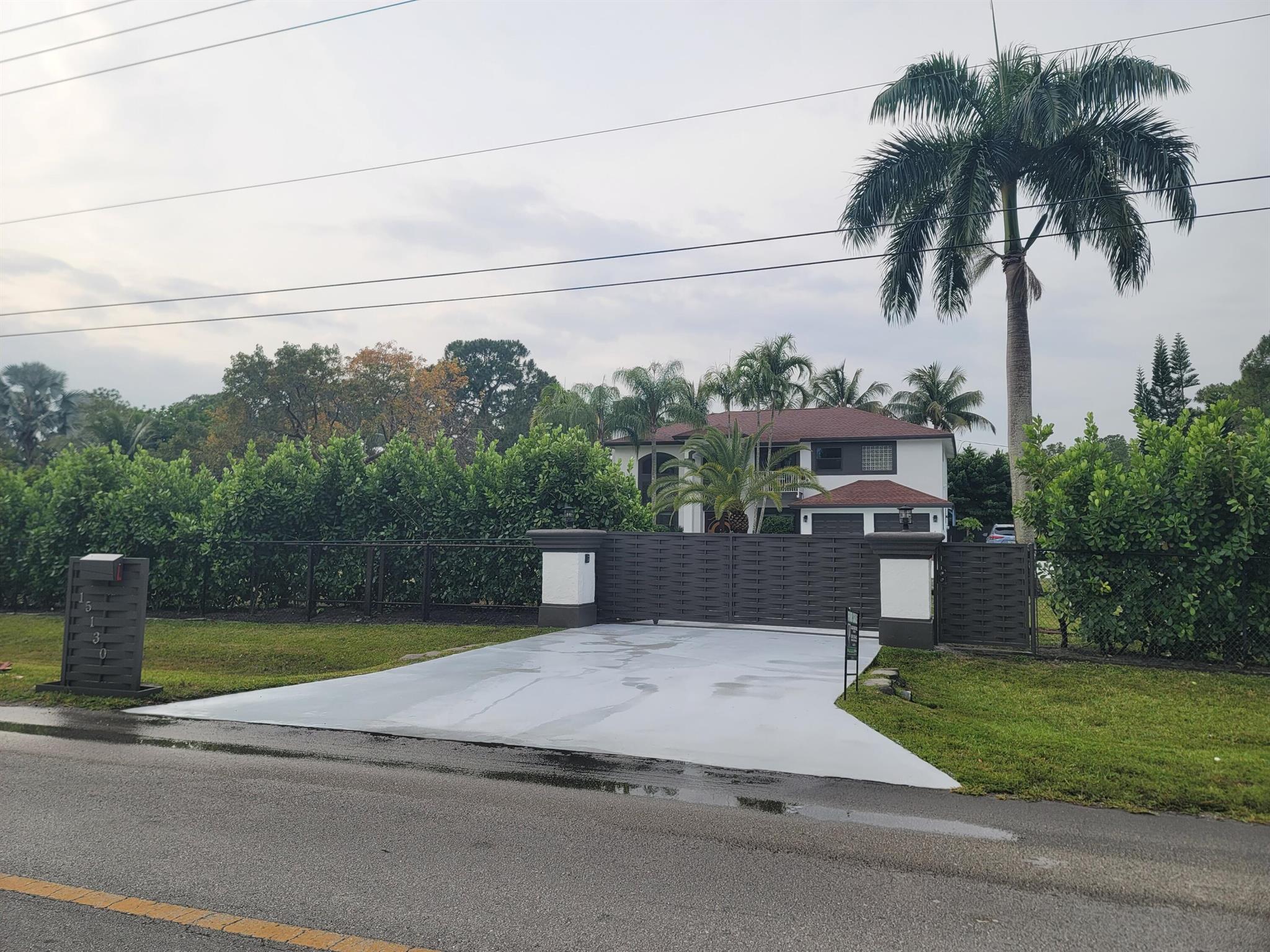 15130 Temple Boulevard Property Photo 4