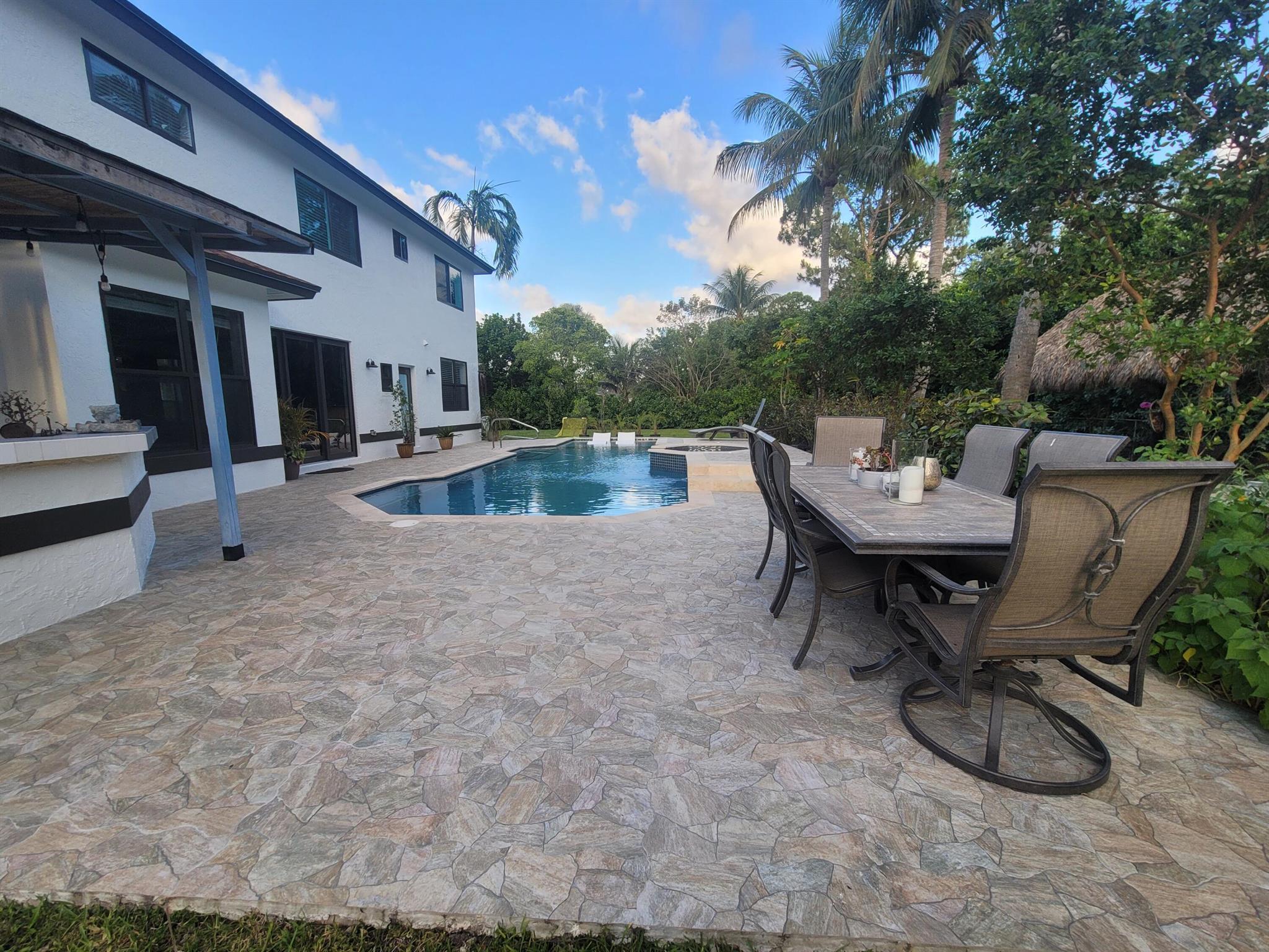 15130 Temple Boulevard Property Photo 12
