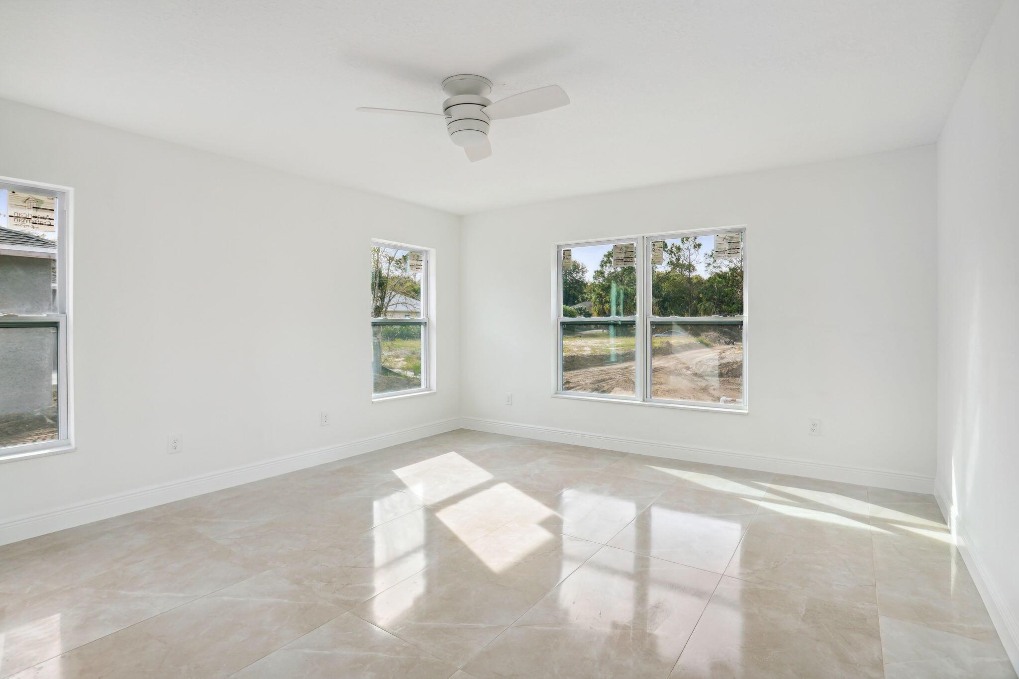 7815 105th Avenue Property Photo 14