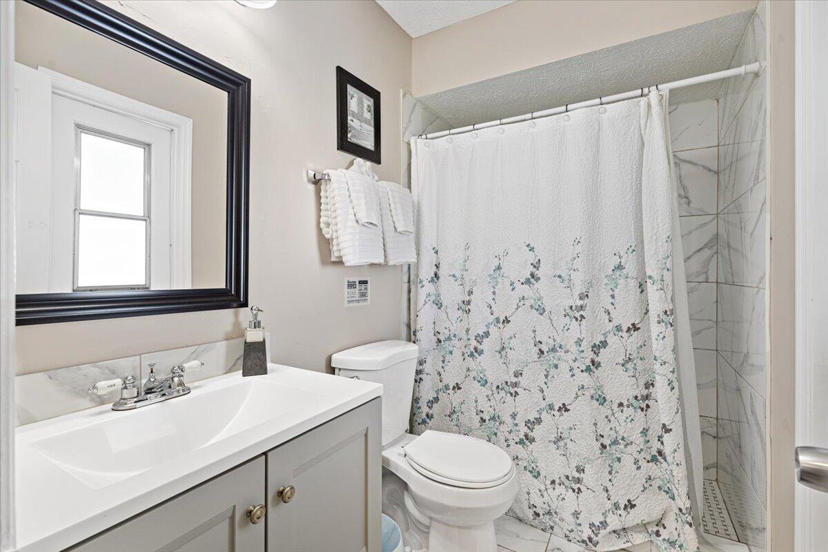 967 Sw Aviation Avenue Property Photo 24