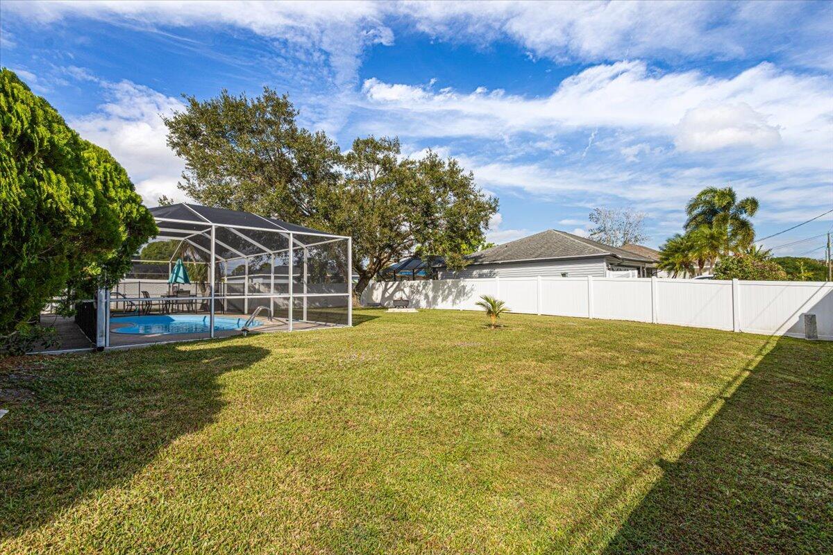 967 Sw Aviation Avenue Property Photo 32