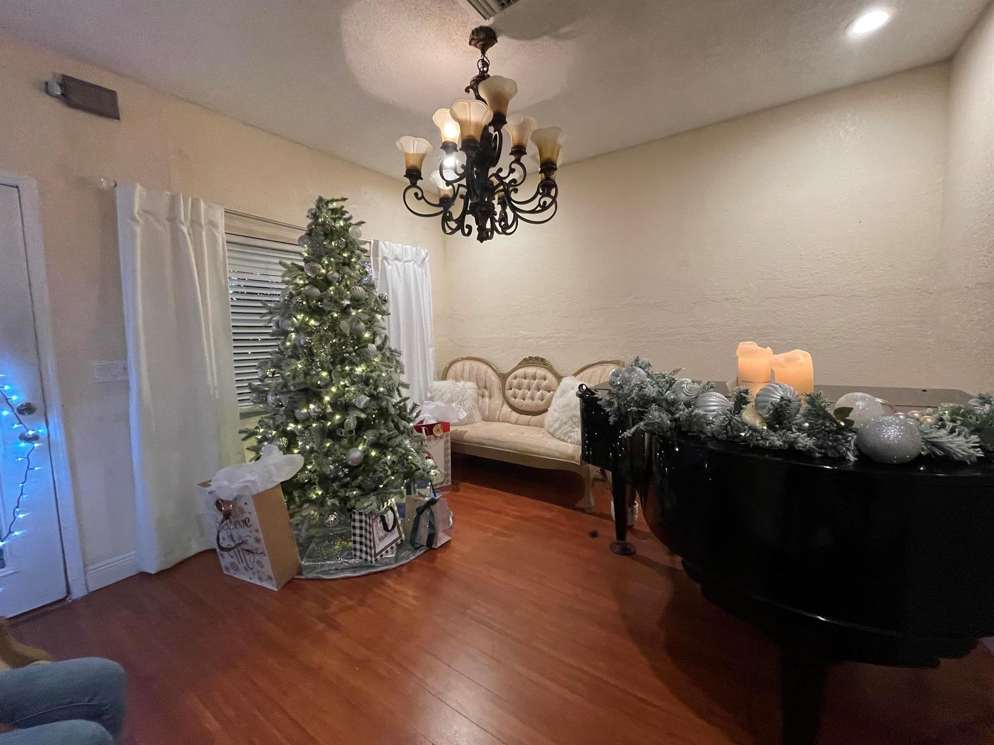 8287 Se Swan Avenue Property Photo 3