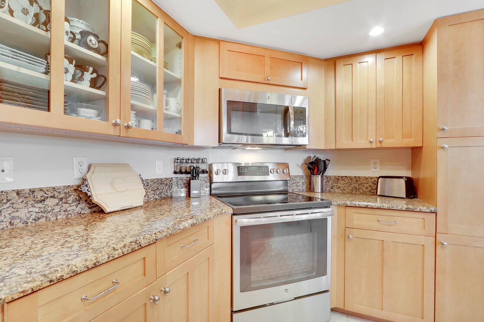 405 Sea Oats Drive B Property Photo 15