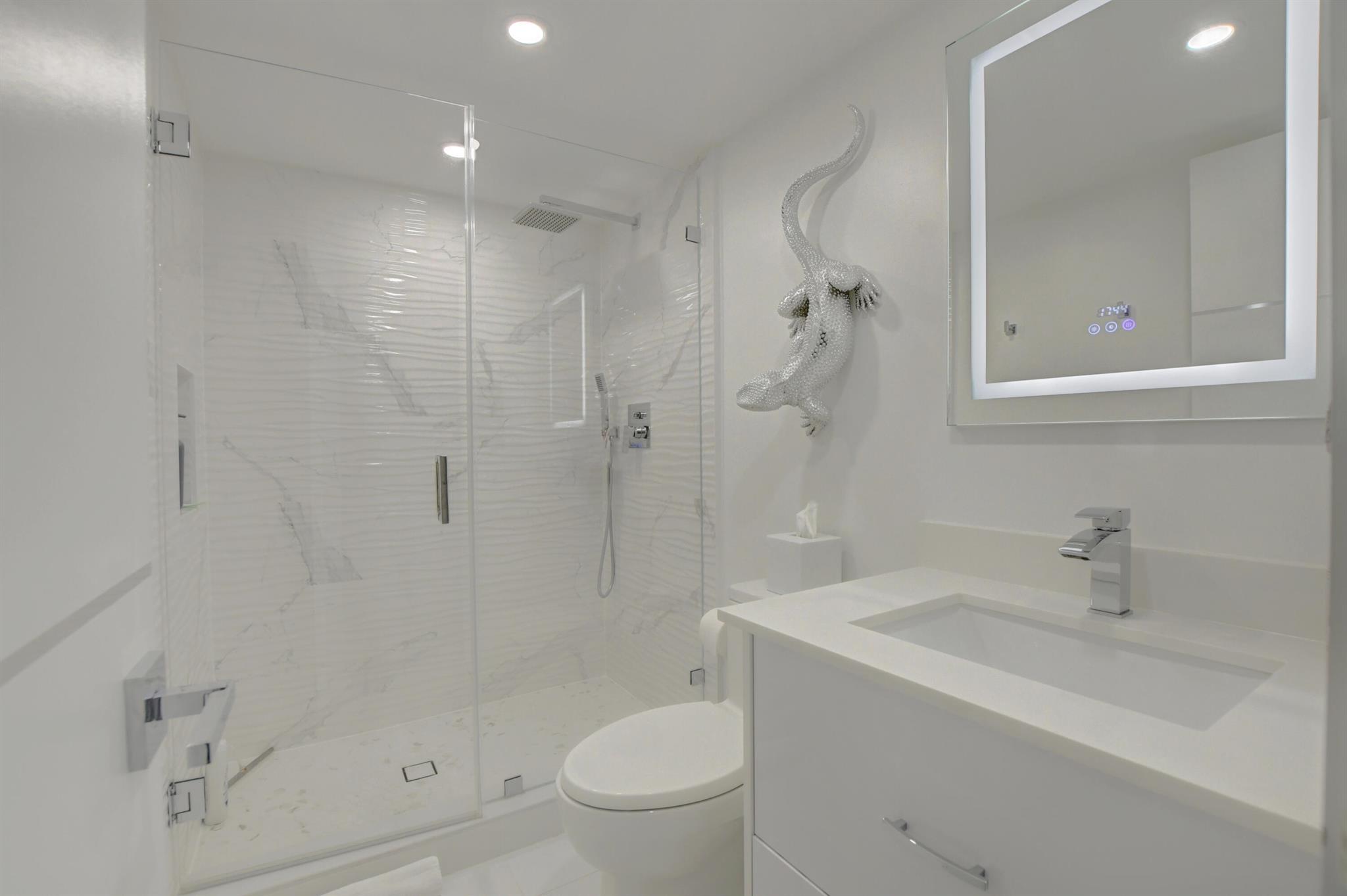 250 S Ocean Boulevard 3c Property Photo 25
