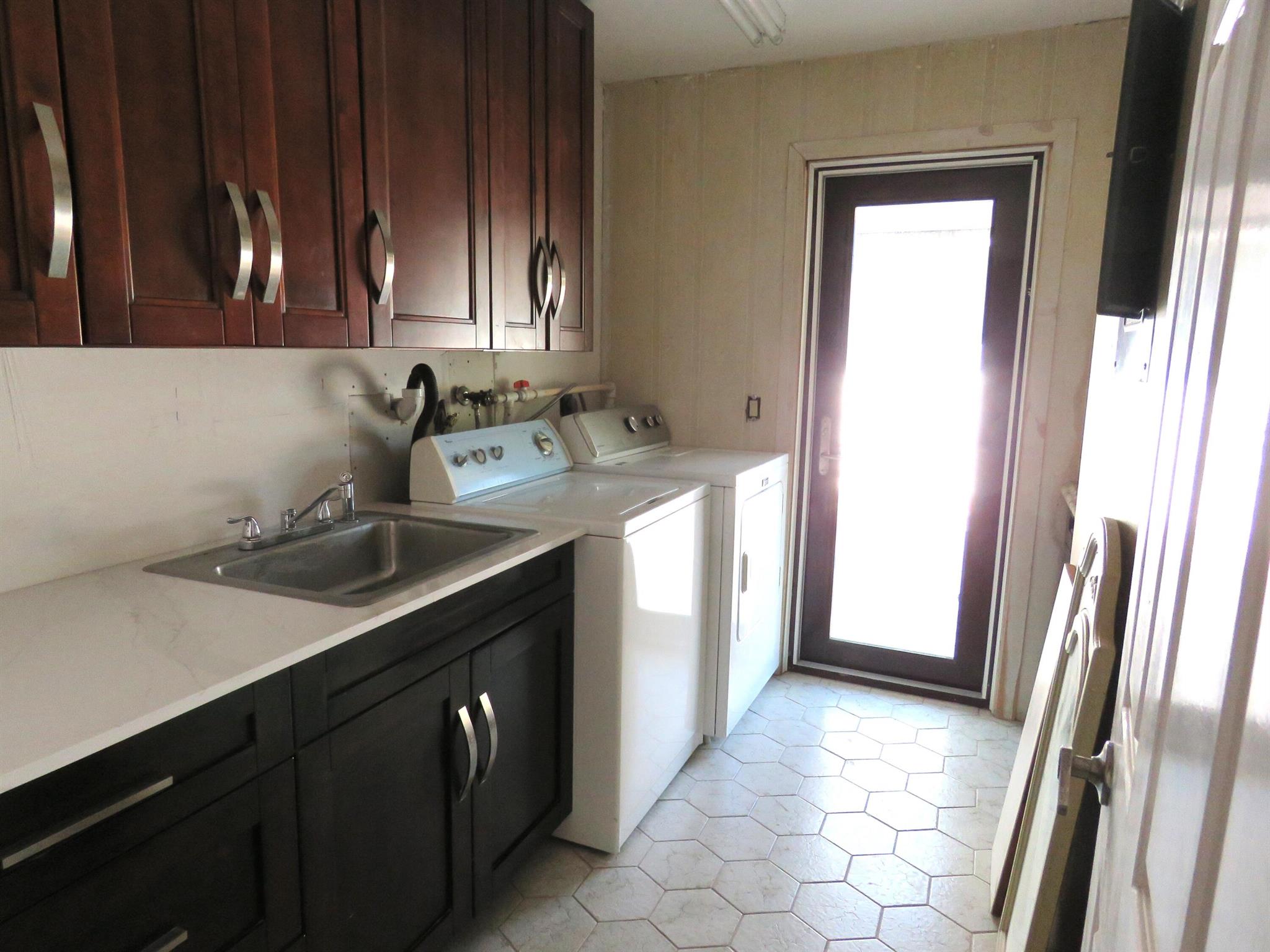 1464 Gallop Drive Property Photo 11