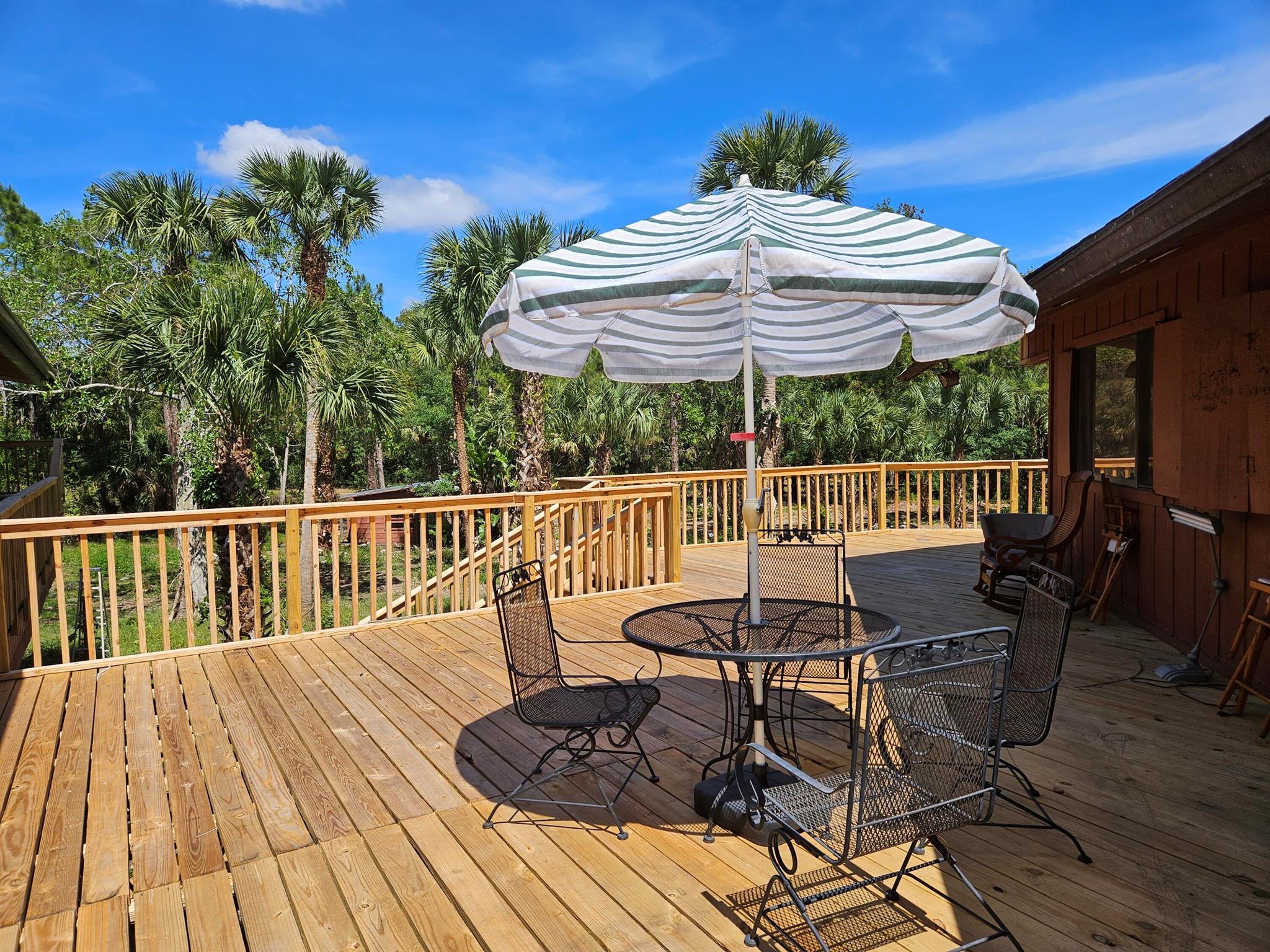 1464 Gallop Drive Property Photo 14