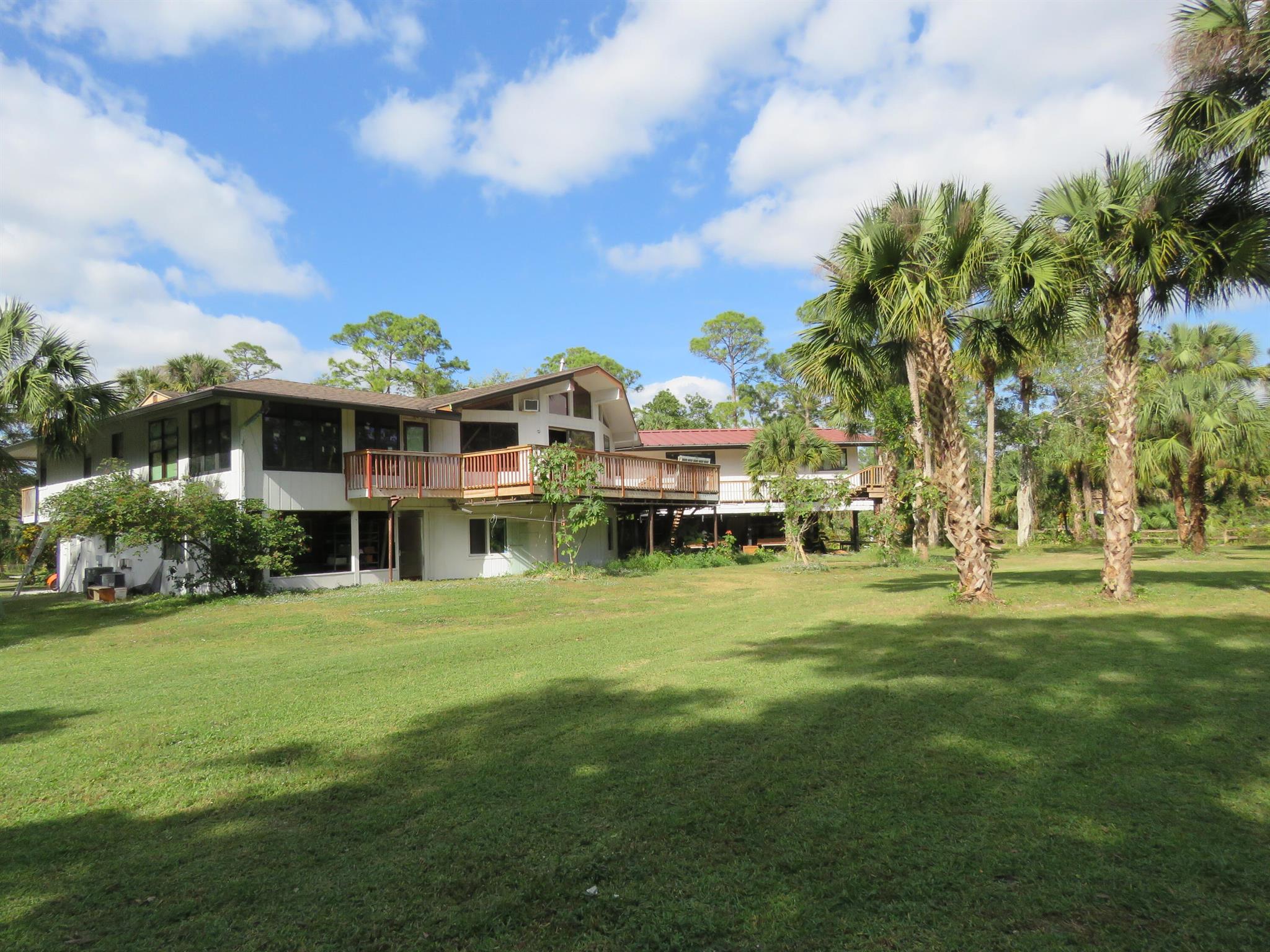 1464 Gallop Drive Property Photo 19