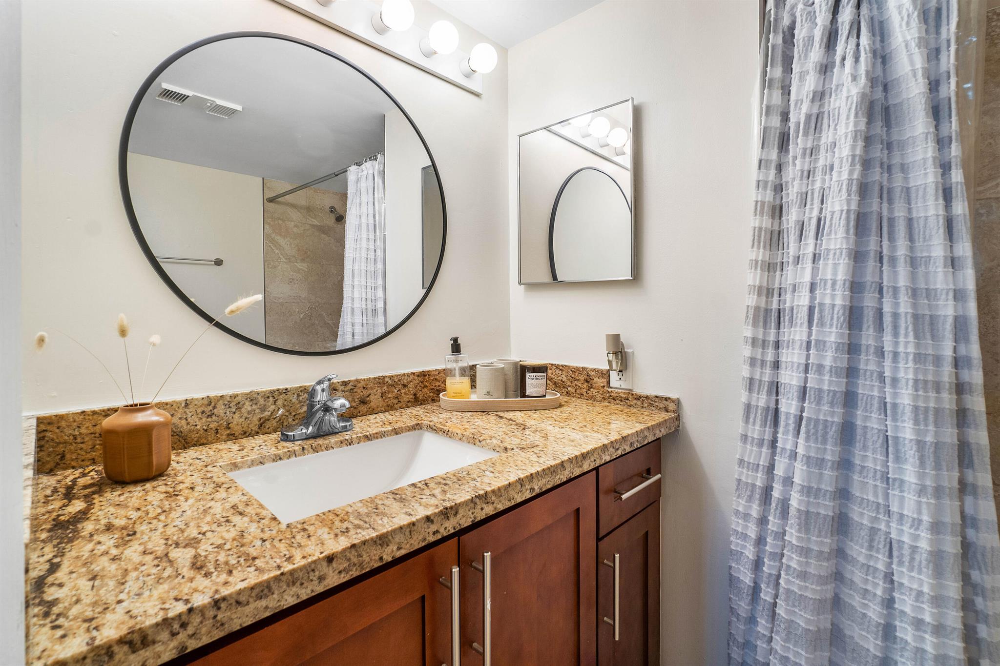 120 Yacht Club Way 103 Property Photo 21