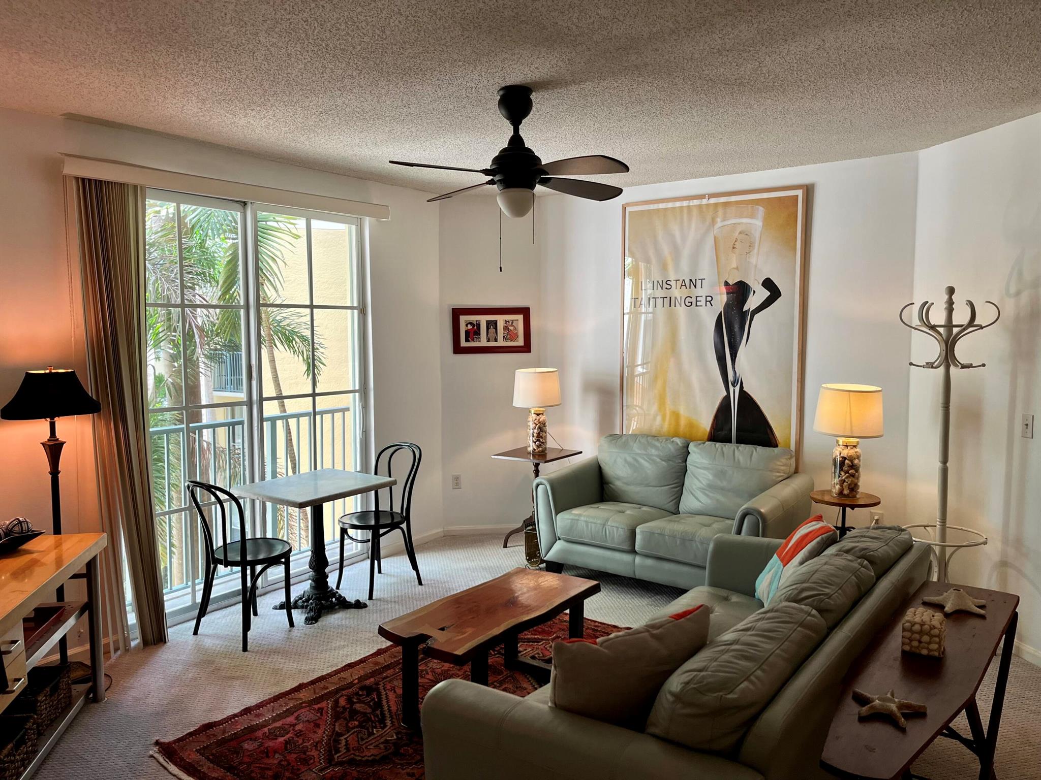 630 S Sapodilla Avenue 310 Property Photo 3