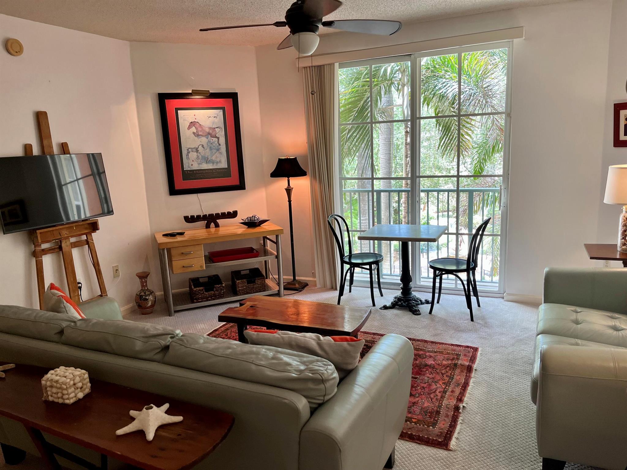 630 S Sapodilla Avenue 310 Property Photo 4