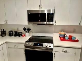 630 S Sapodilla Avenue 310 Property Photo 9
