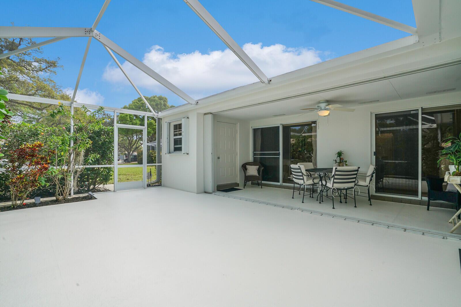 9102 Chapman Oak Court Property Photo 1