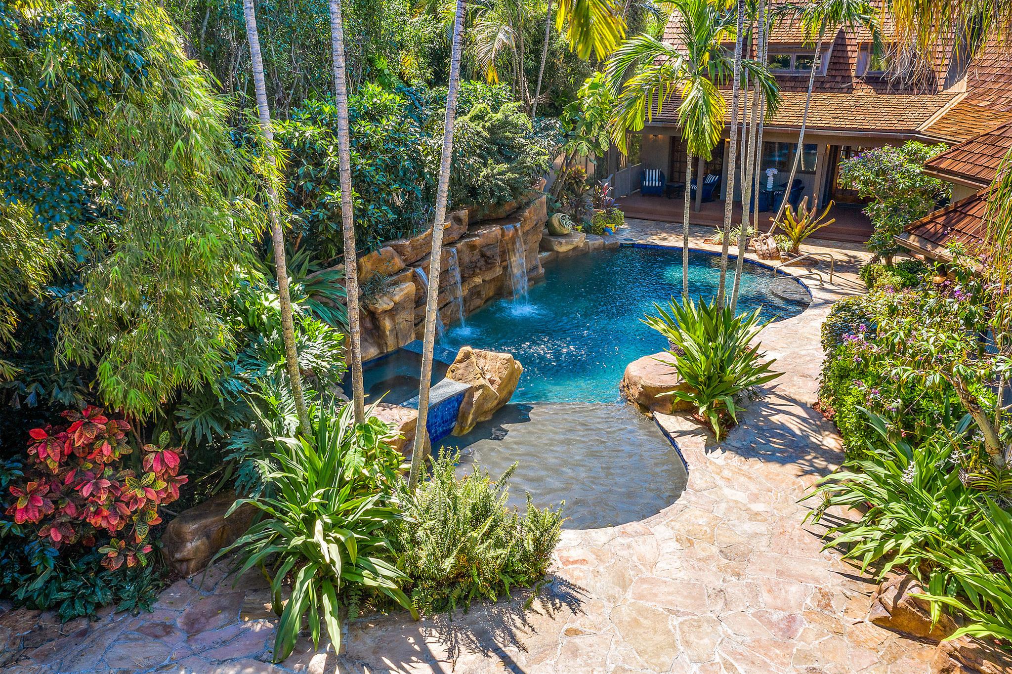 12085 Banyan Road Property Photo 4