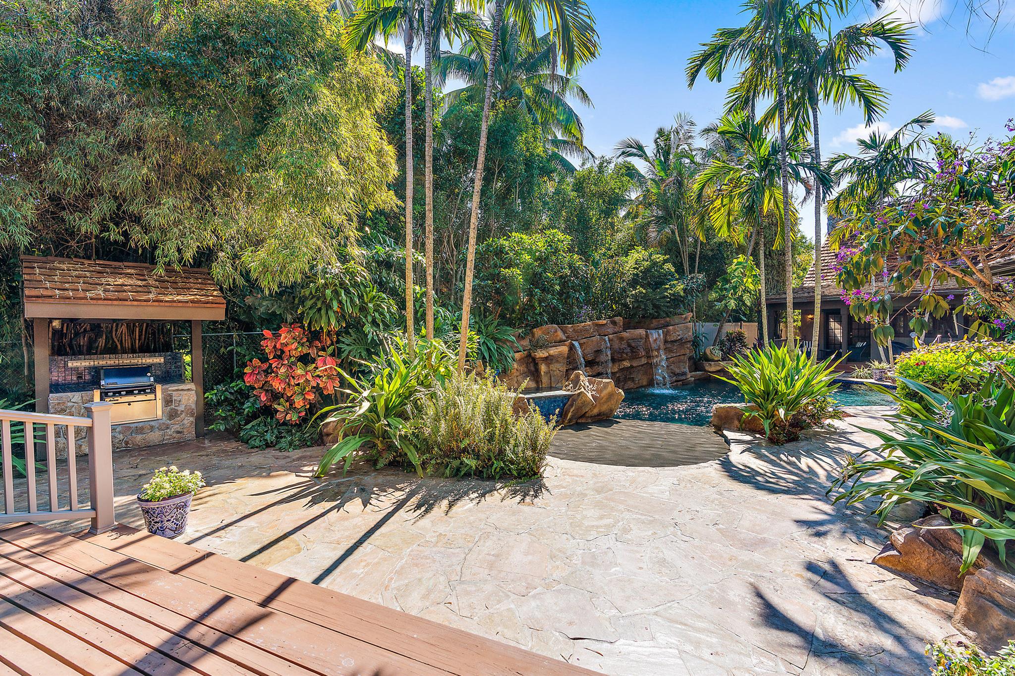 12085 Banyan Road Property Photo 11
