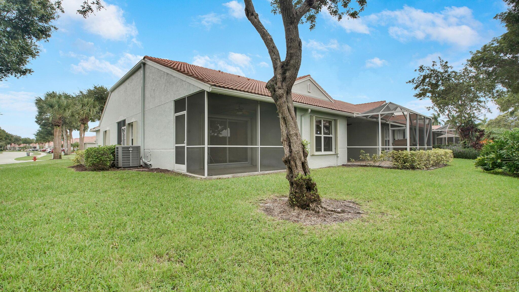 8602 Logia Circle Property Photo 22