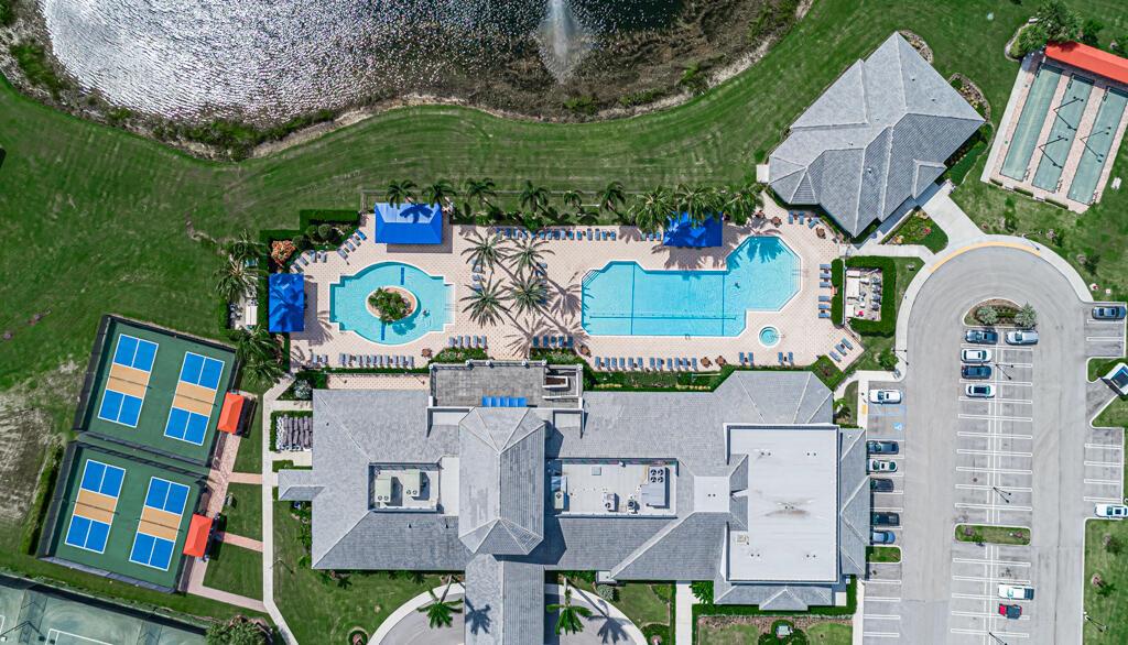 8602 Logia Circle Property Photo 37