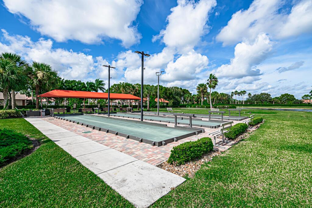 8602 Logia Circle Property Photo 41