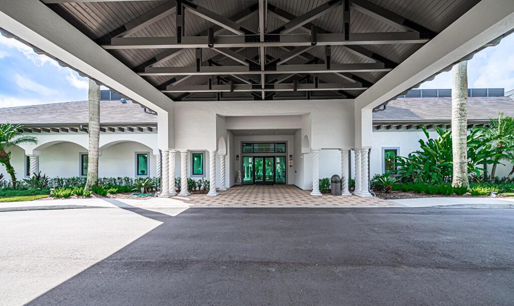 8602 Logia Circle Property Photo 49