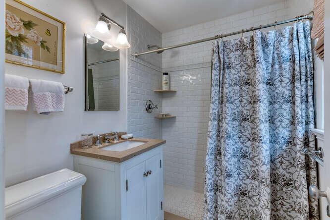 229 Pendleton Avenue Property Photo 34