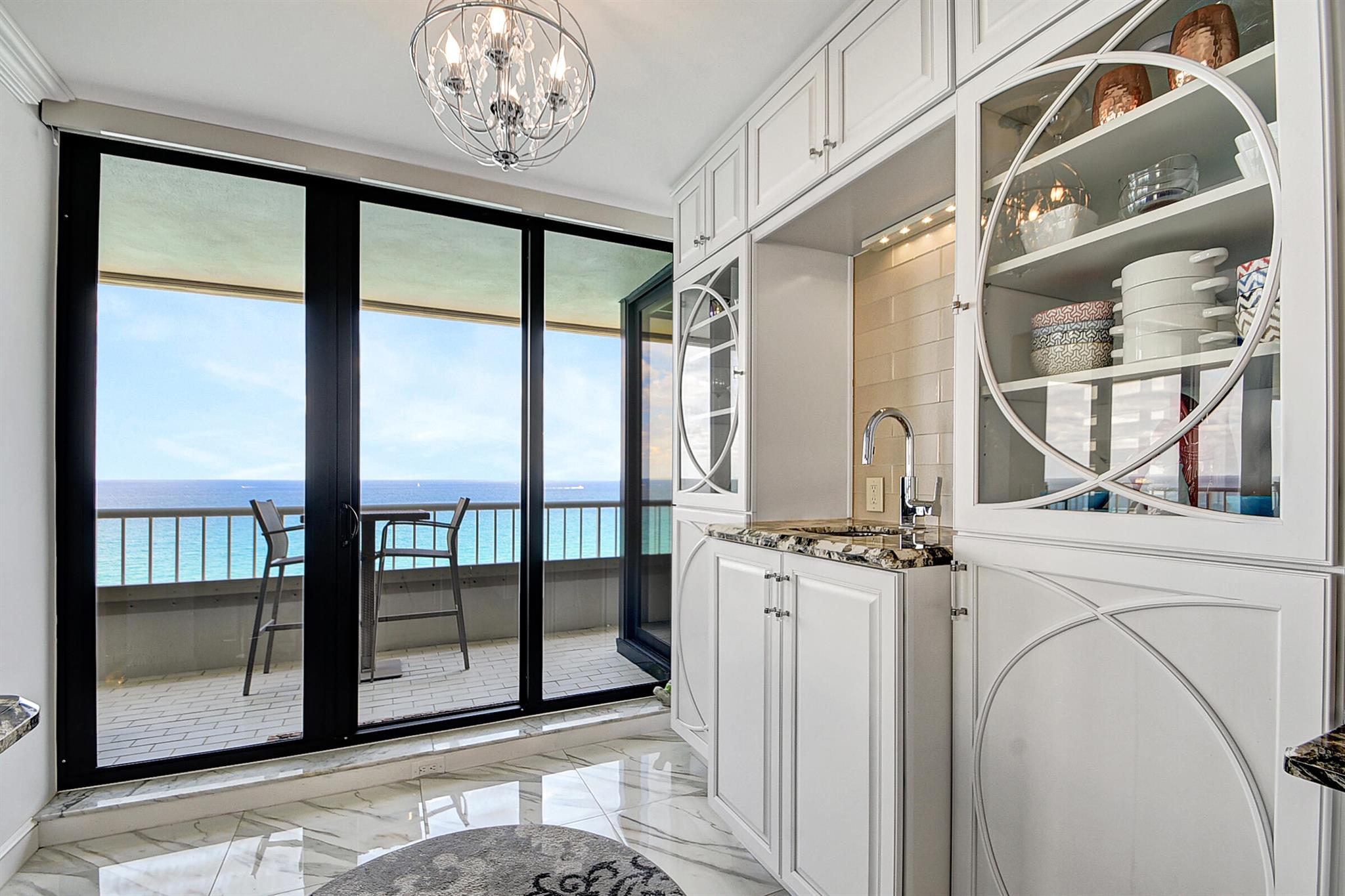 5250 N Ocean Drive Phn Property Photo 13
