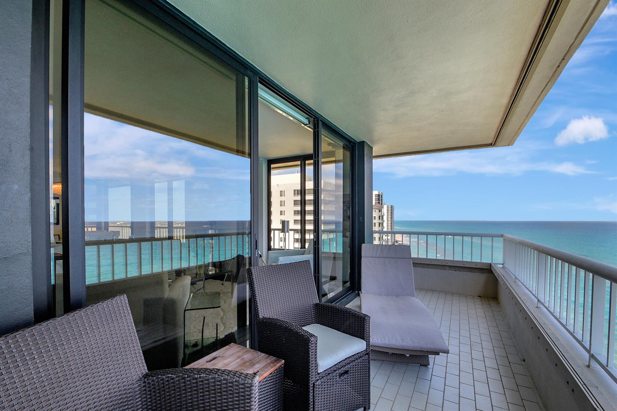 5250 N Ocean Drive Phn Property Photo 28