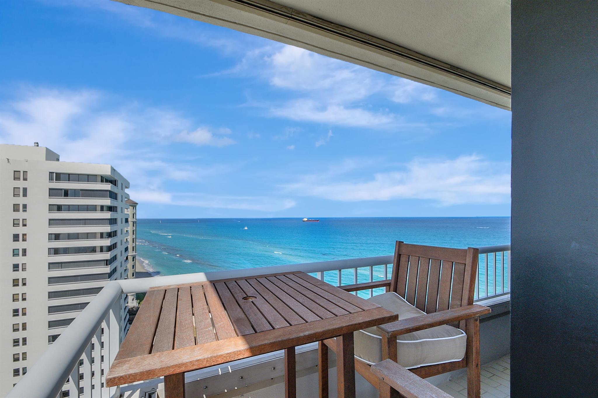 5250 N Ocean Drive Phn Property Photo 38